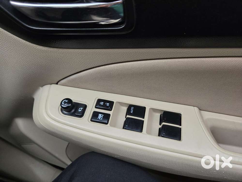 Maruti Suzuki Dzire 1.2 Vxi Cng, 2022, Petrol