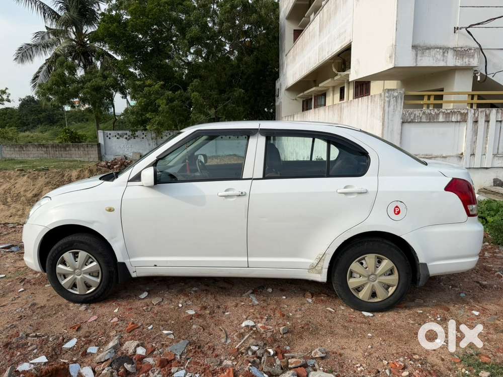 Swift Dzire Petrol 2012