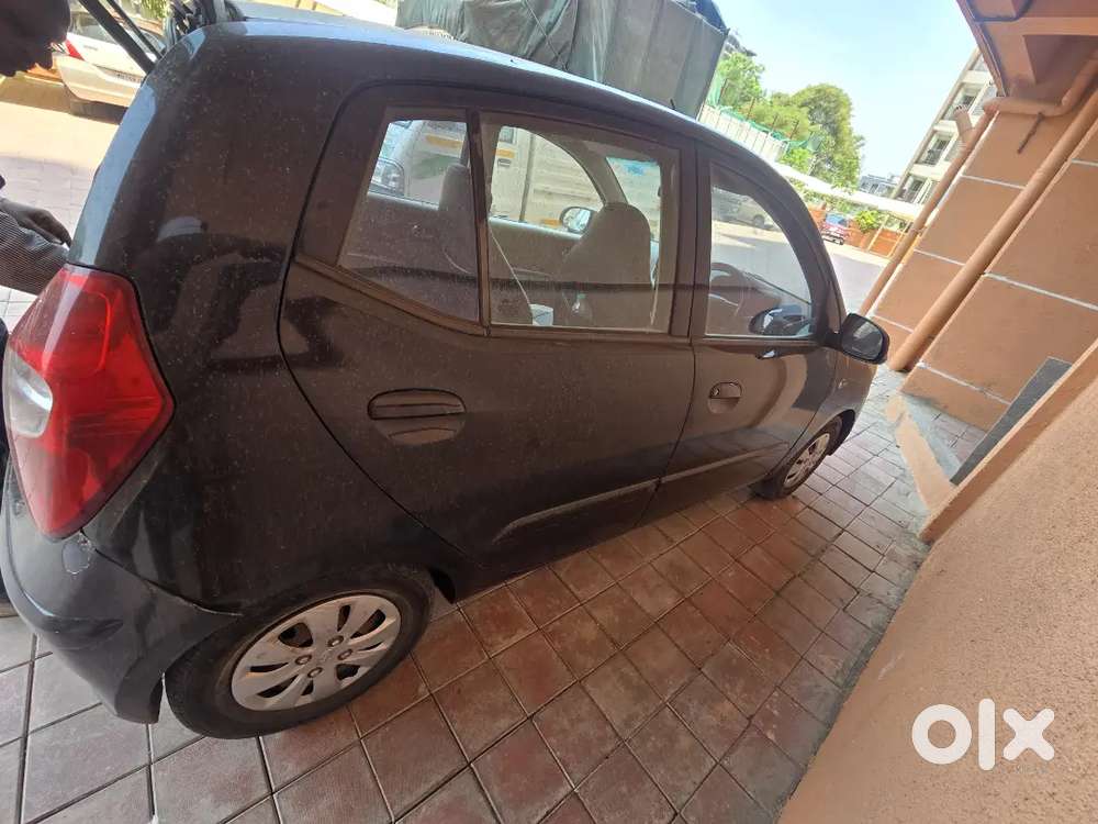 Hyundai I10 2011 Petrol 111000 Km Driven