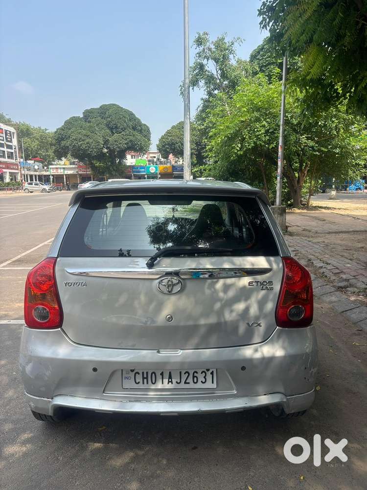 Toyota Etios Liva 2011 Top Model For Sale