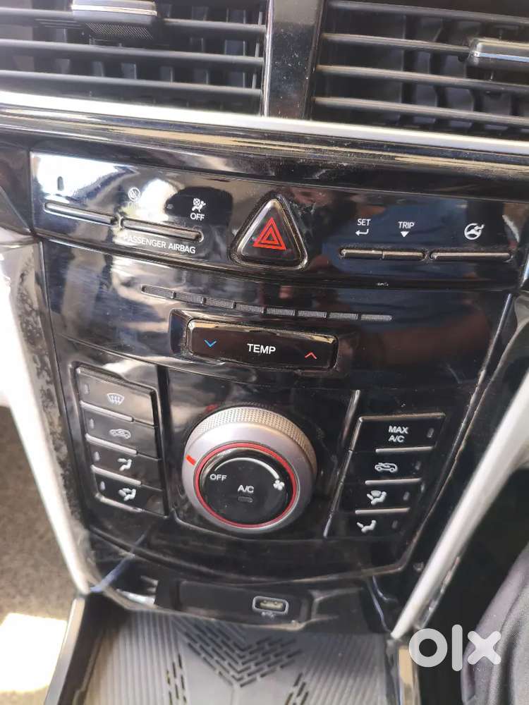 Mahindra Xuv 3xo 2024 Petrol 15000 Km Driven
