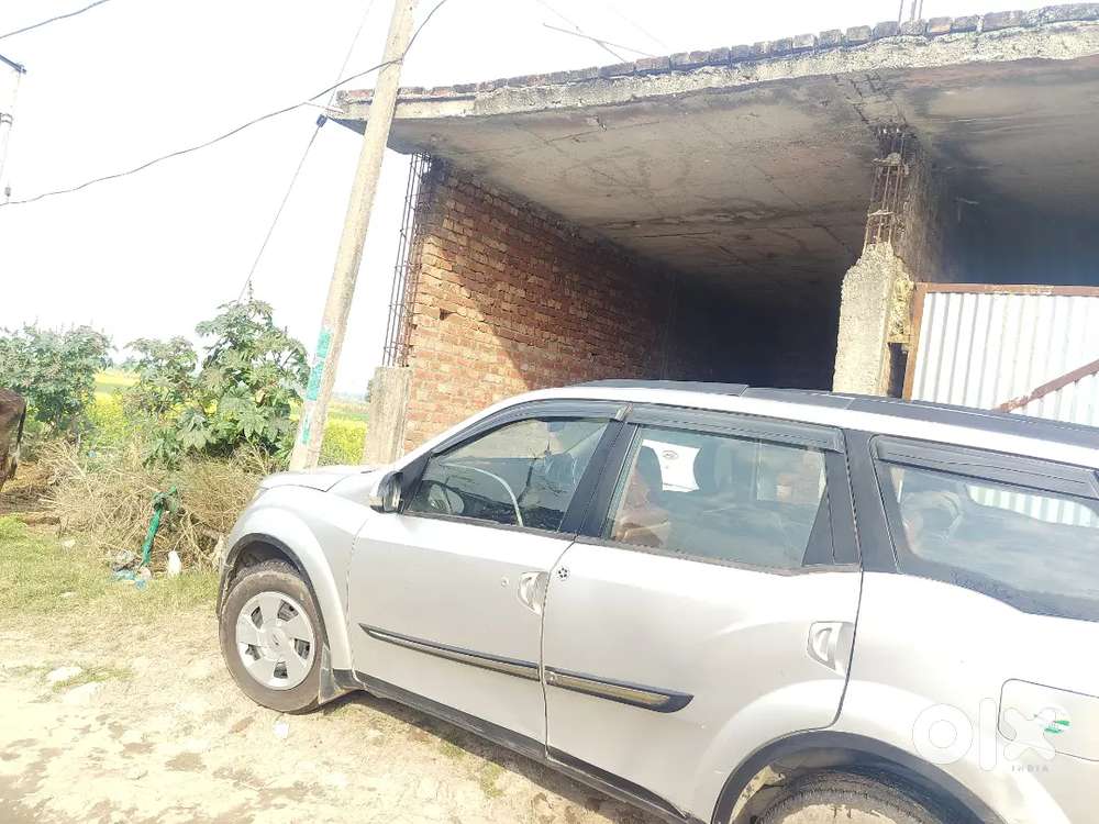 Mahindra Xuv500 2014 Diesel 122000 Km Driven