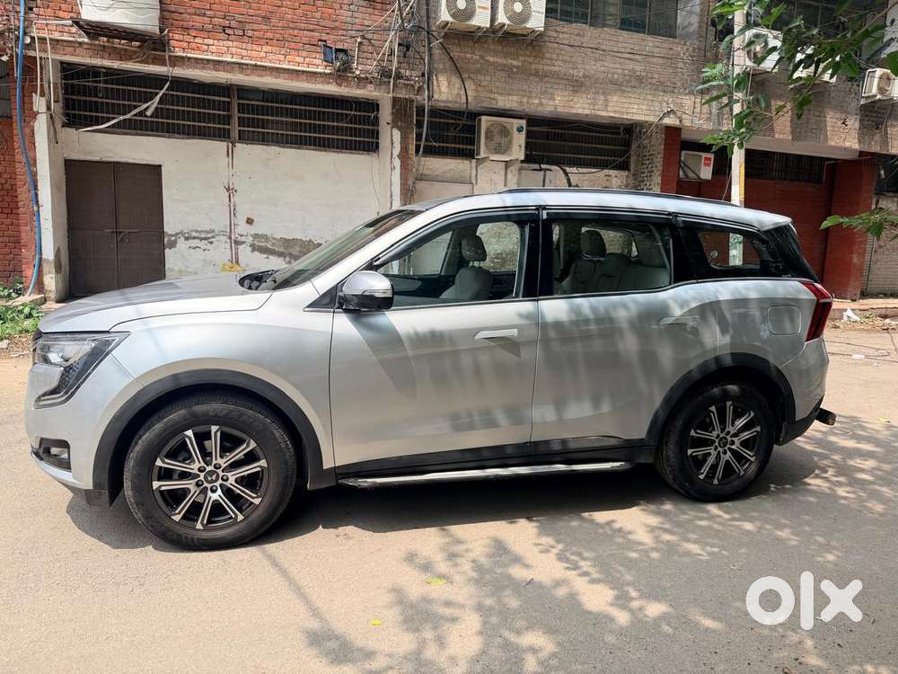 Mahindra Xuv700 2.2 Ax 7 Diesel At Luxury Pack Str Awd, 2022, Diesel