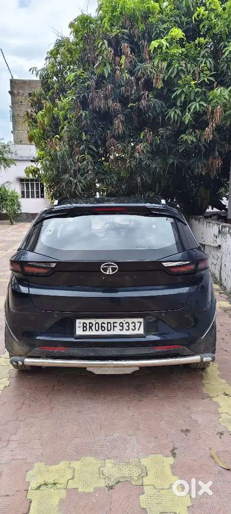 Tata Altroz Xt Dark 2023 Edition Petrol