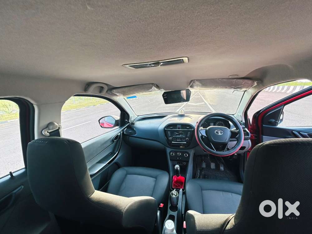 Tata Tigor Xm Petrol Manual | 1st Owner | 64,141 Km | 2018