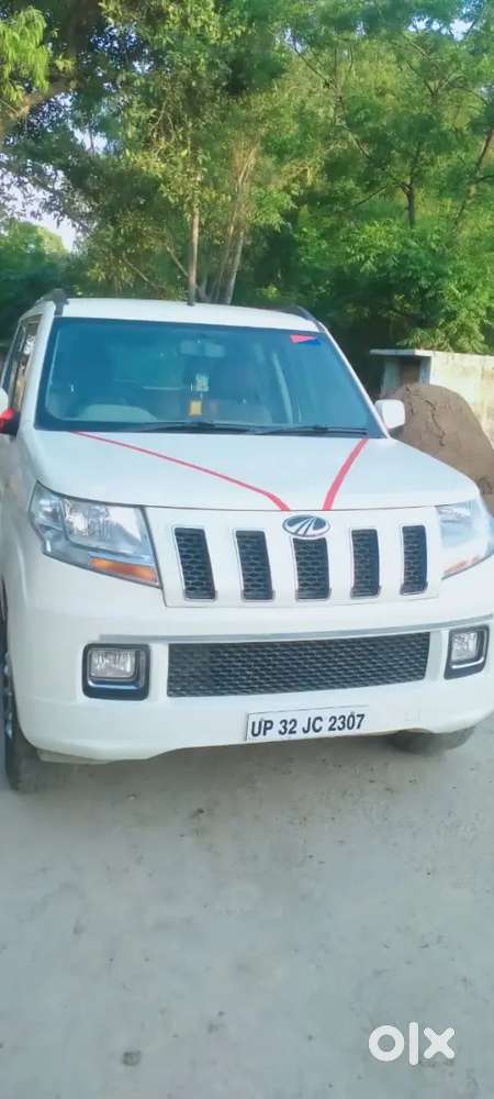 Mahindra Tuv 300 2017