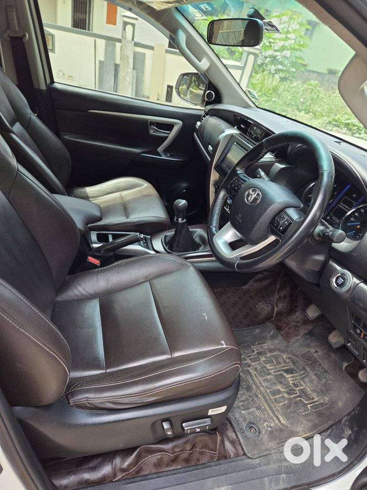 Toyota Fortuner 2.8 2wd Mt, 2017, Diesel