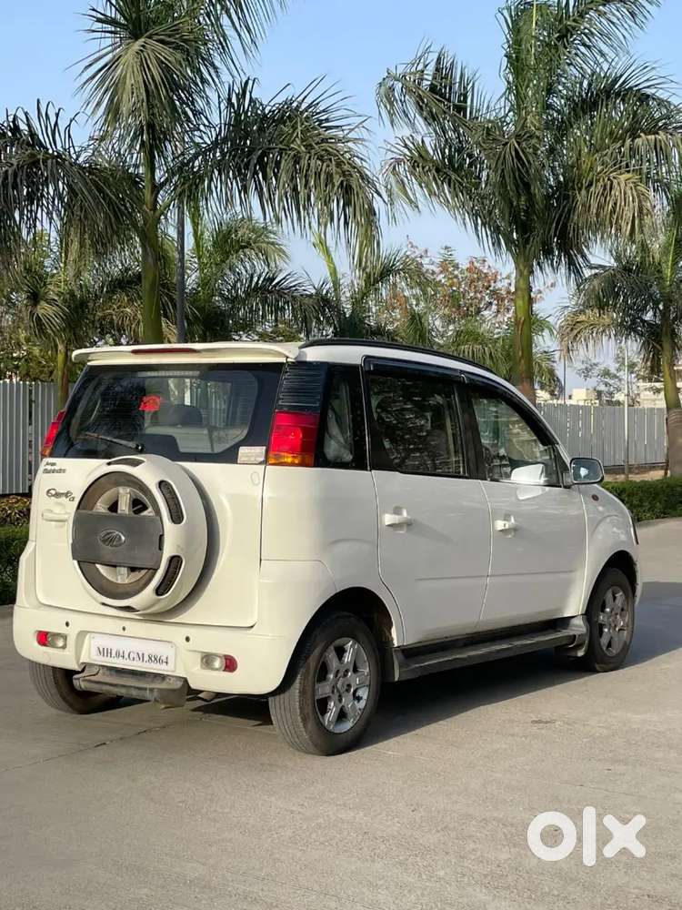 Mahindra Quanto C8