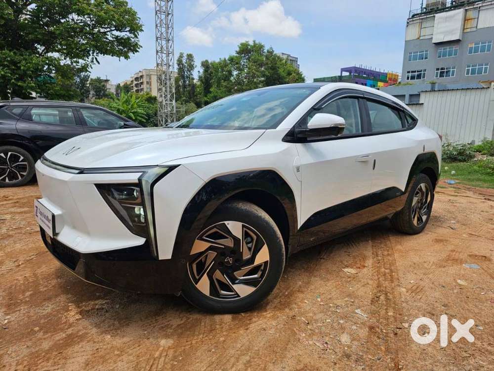 Mahindra Xev 9e Pack Three (top Model), 2025, Electric