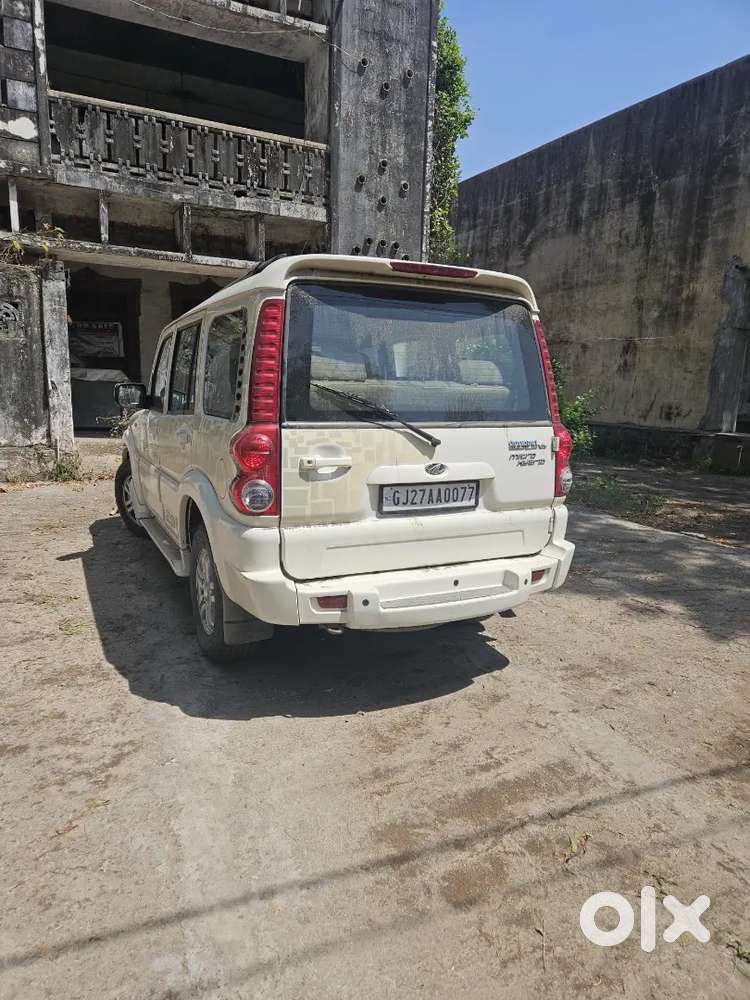 Mahindra Scorpio 2013 Diesel 98000 Km Driven