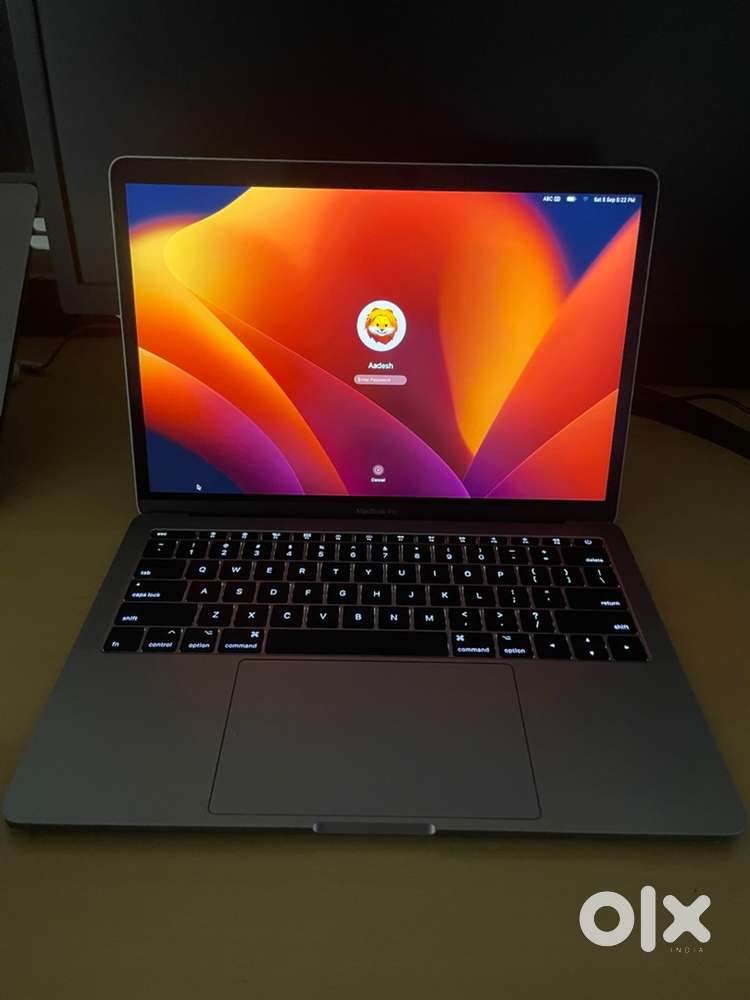 「PC187」MacBook Pro 13 2017 i5/8GB/250GB Apple MacBook Pro 13-inch 2017 | i5 | 8GB RAM | 128GB SSD