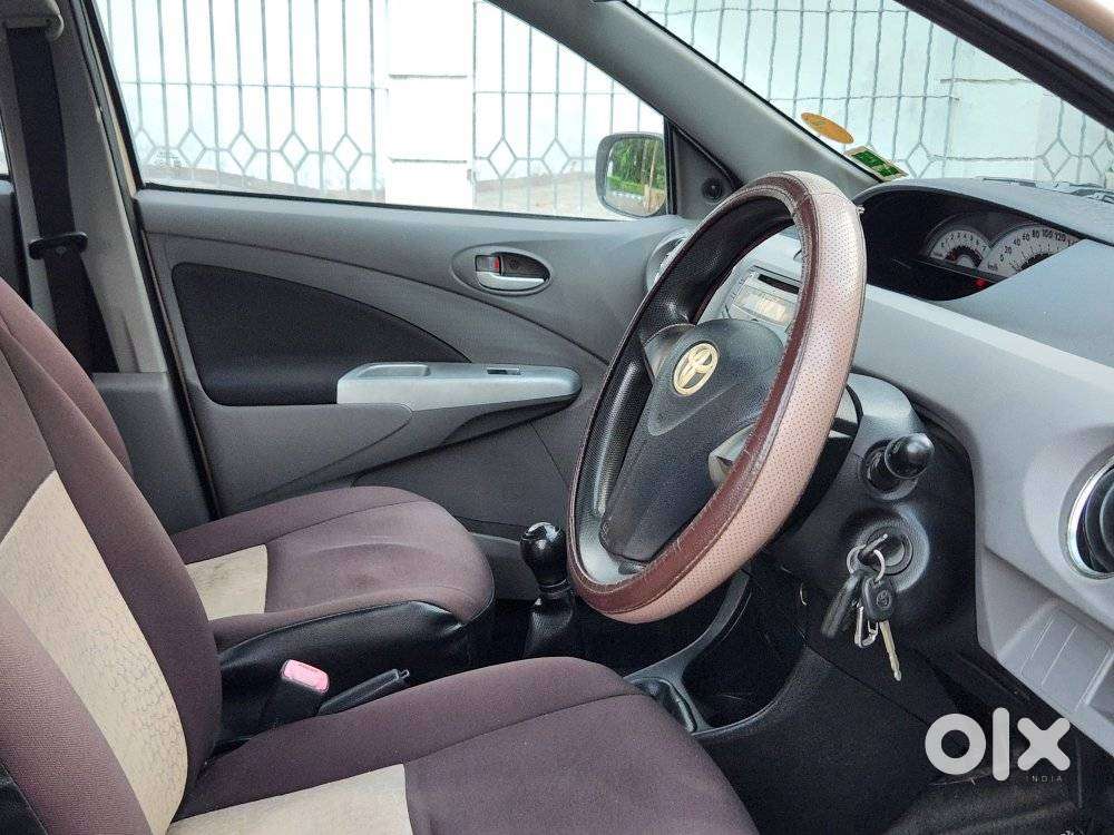 Toyota Etios 2010-2012 V, 2011, Petrol