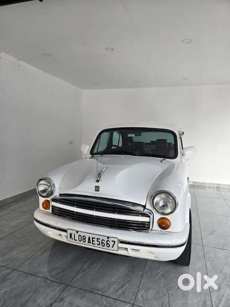 Ambassador Grand Isuzu 2000 Diesel