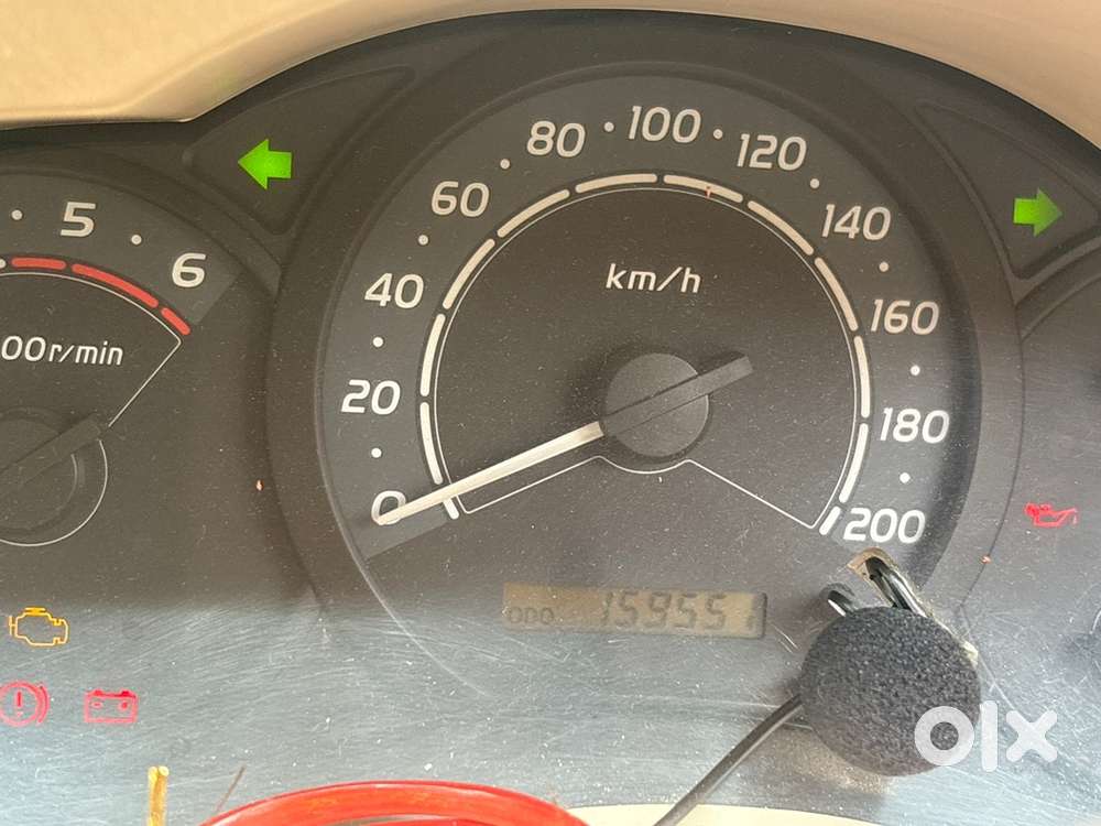 Toyota Innova 2007 Diesel 160000 Km Driven