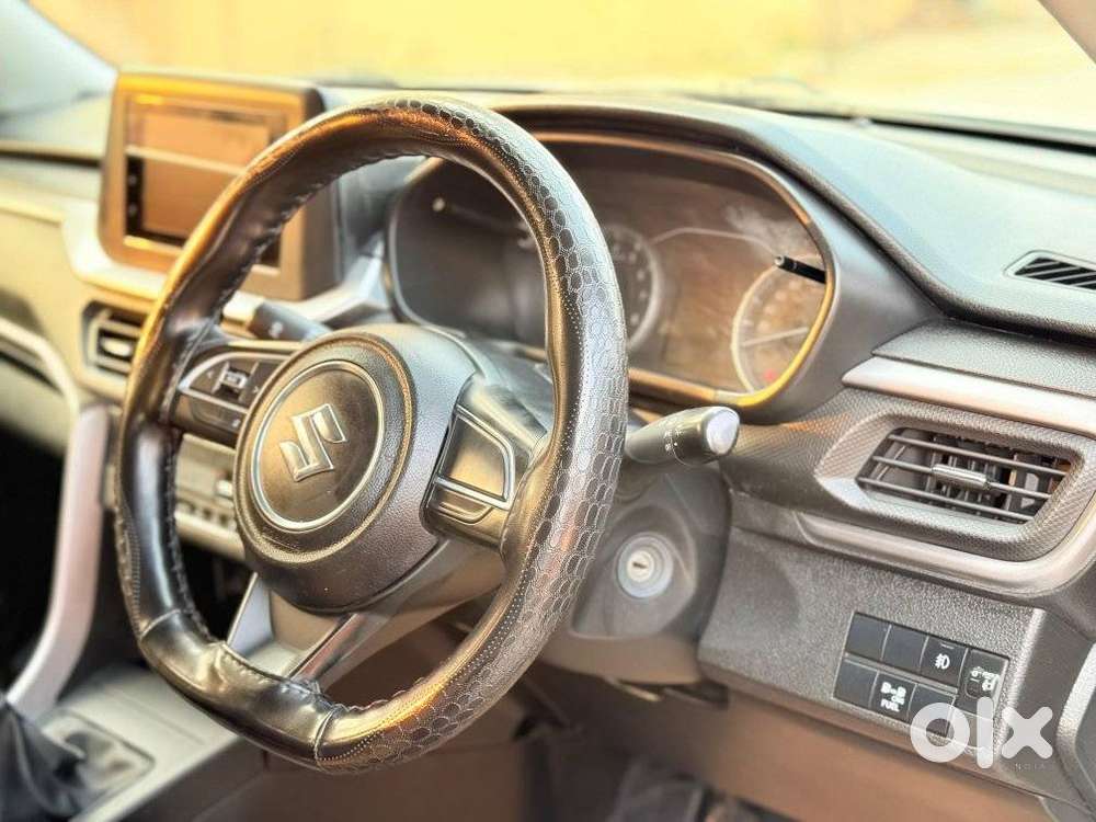 Maruti Suzuki Brezza 1.5 Vxi Cng, 2023, Cng & Hybrids