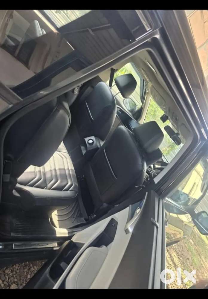 Kia Carens Gravity 2025