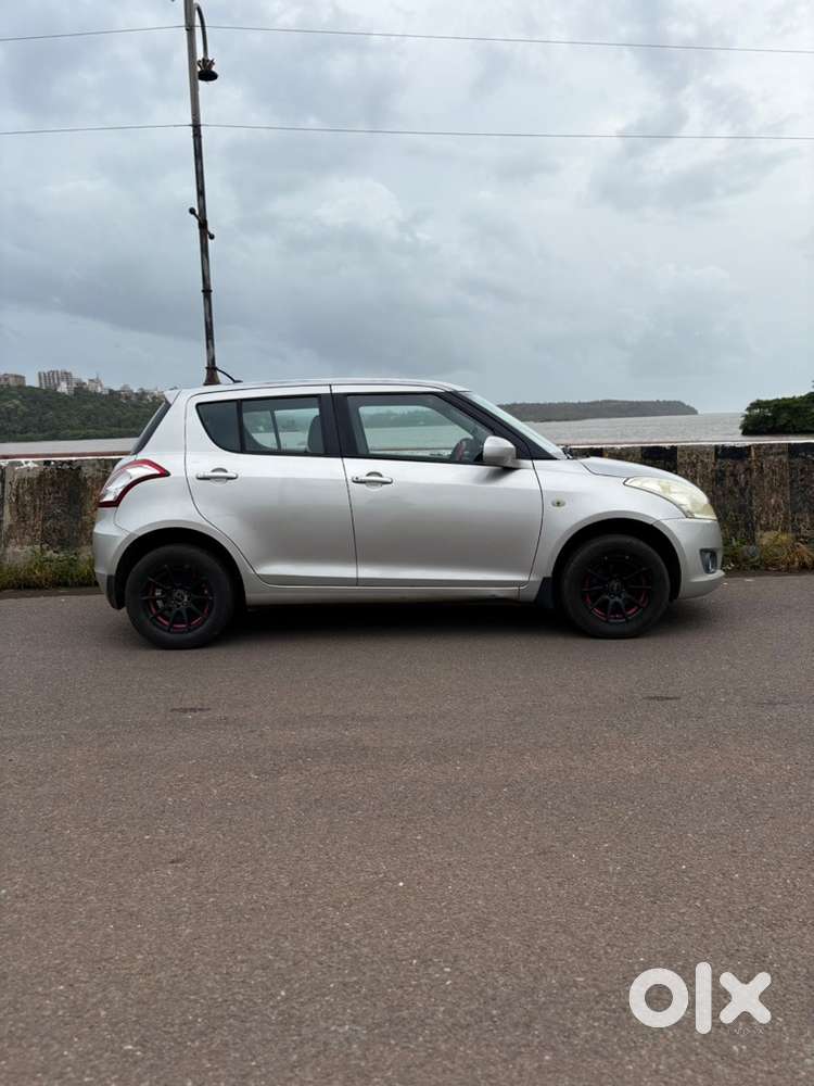 Swift Lxi 2013 In Excellent Condition.