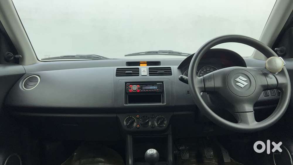 Maruti Suzuki Swift 2004-2010 Vxi Bsiv, 2011, Petrol