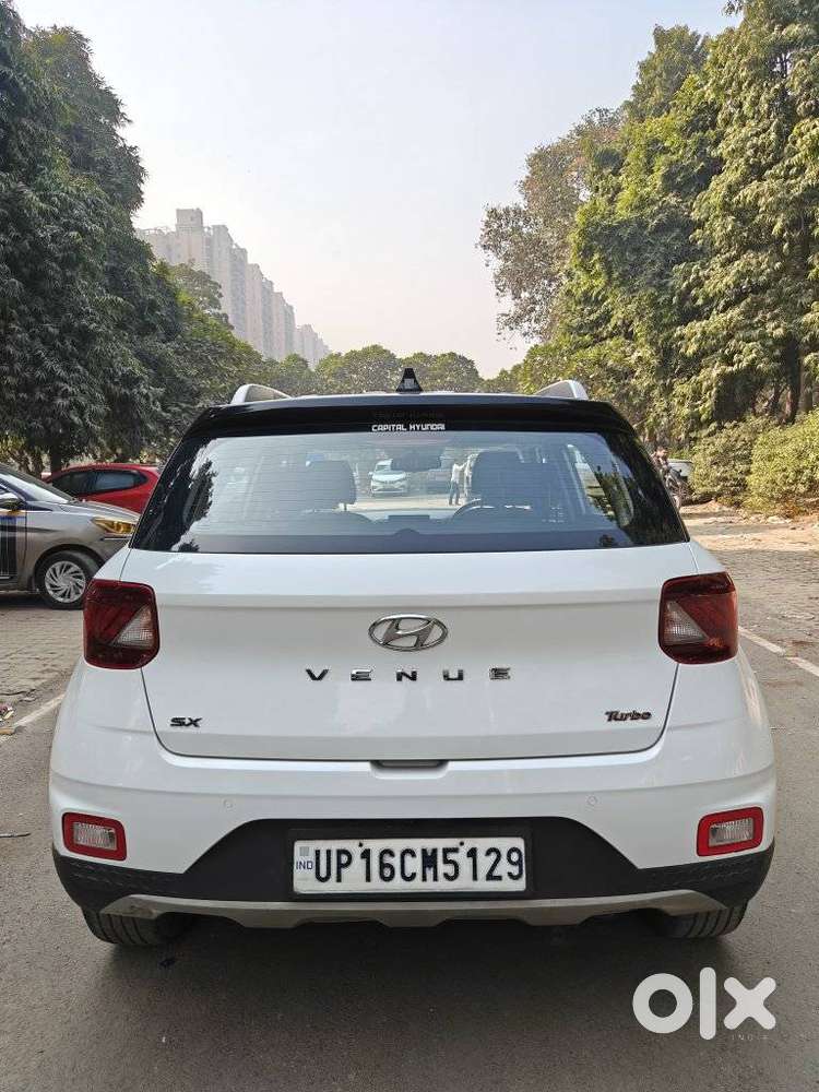 Hyundai Venue Sx Dual Tone Turbo, 2020, Petrol