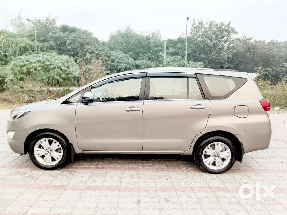 Toyota Innova Crysta 2.8z Automatic, 2018, Diesel