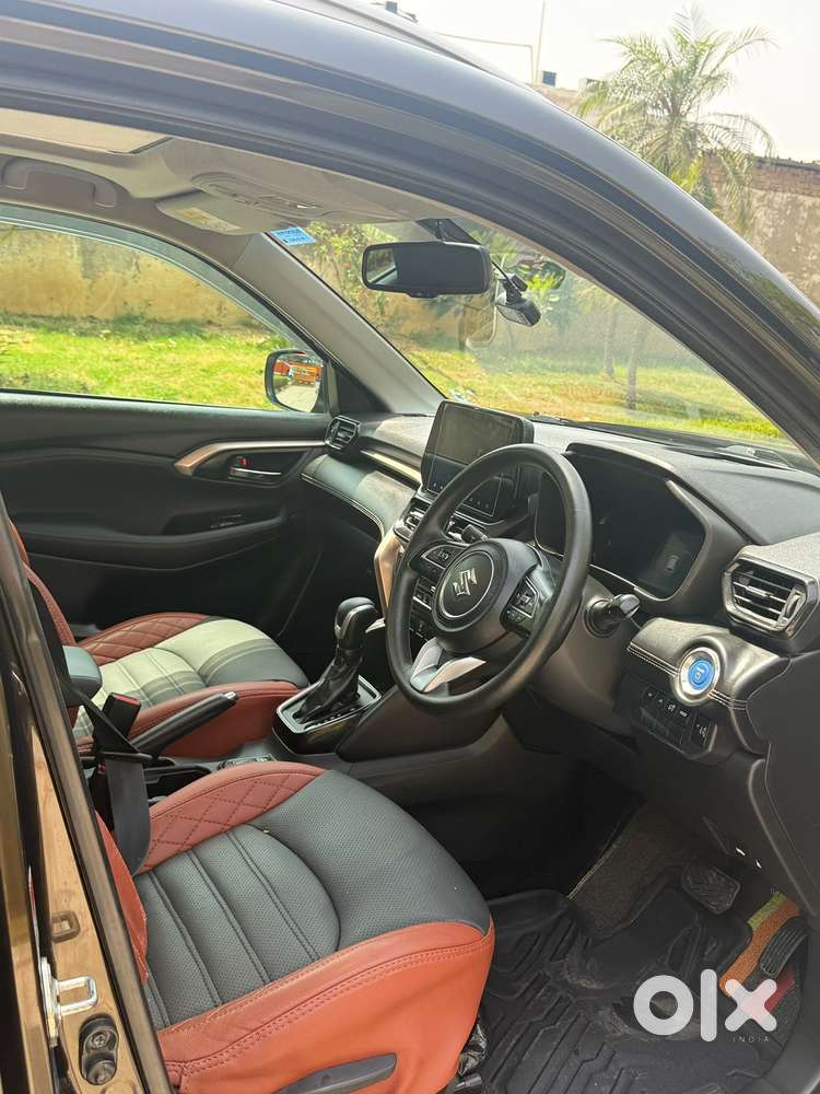 Maruti Suzuki Grand Vitara 1.5 Zeta Plus Intelligent Hybrid Ecvt, 20..