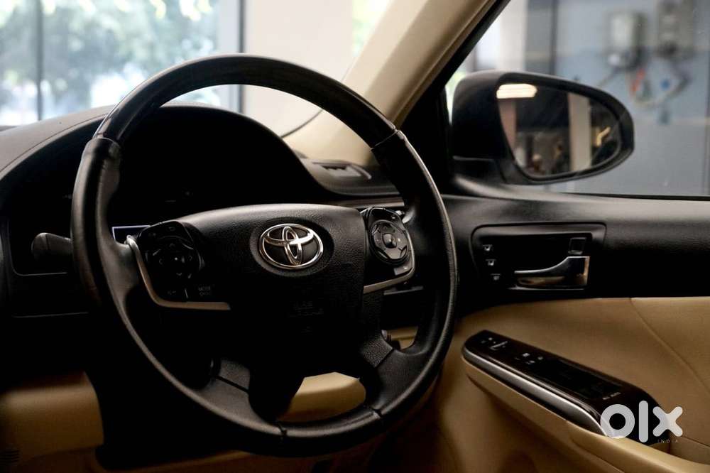 Toyota Camry Hybrid 2.5, 2017, Petrol