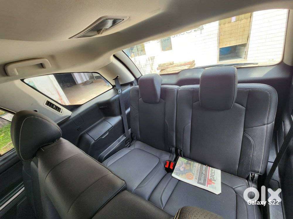 Tata Hexa 2.2 Xt 4x2 7 Str Dual Tone, 2019, Petrol