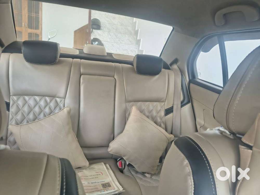 Maruti Swift Dzire 2015