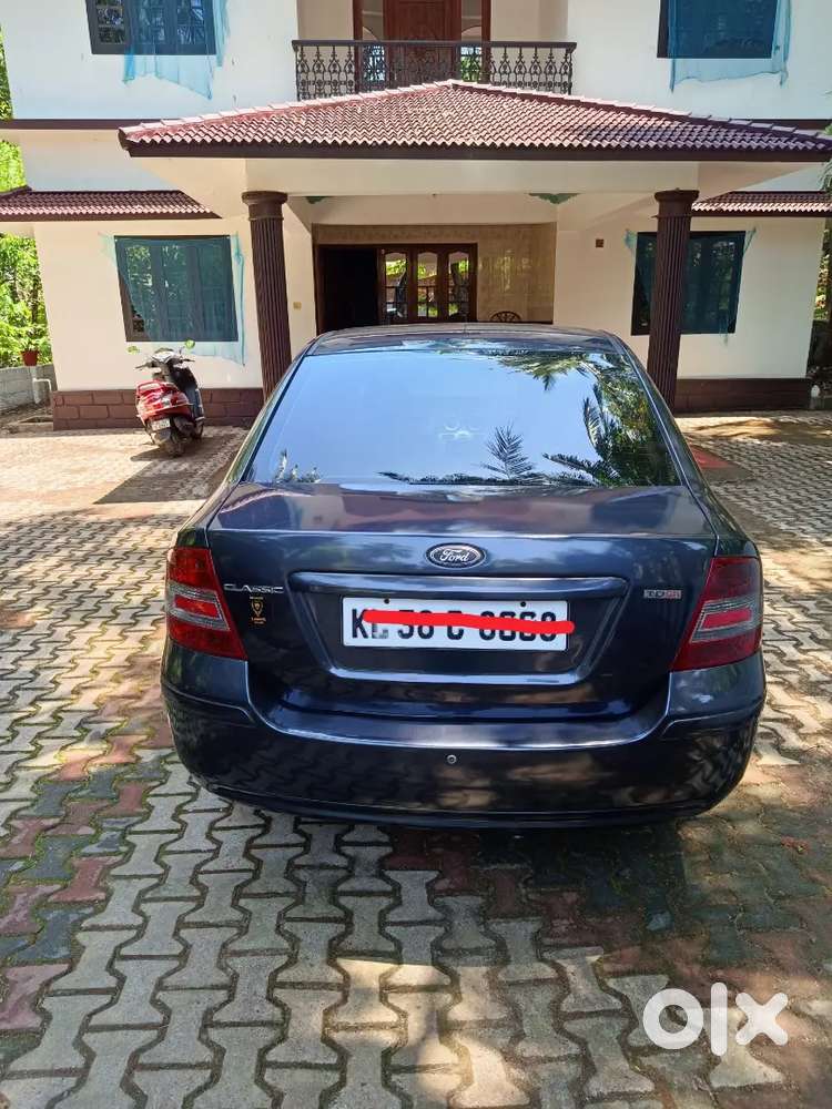 Ford Fiesta Classic 2013 Diesel 106000 Km Driven