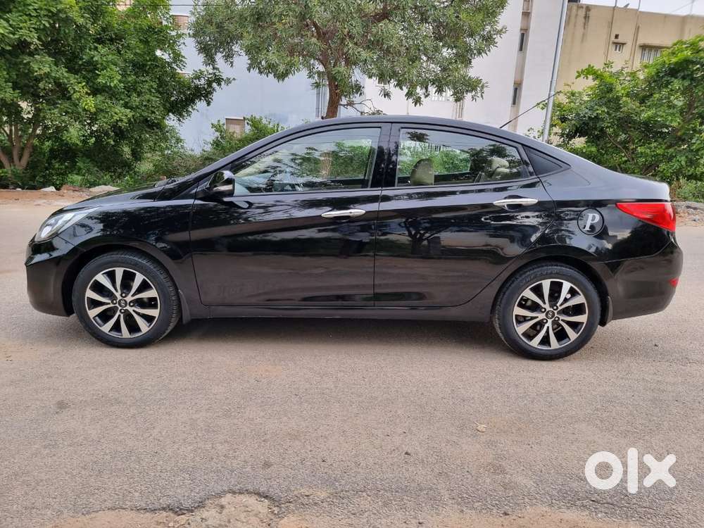 Hyundai Fluidic Verna 1.6 Vtvt S (o) Automatic, 2013, Petrol
