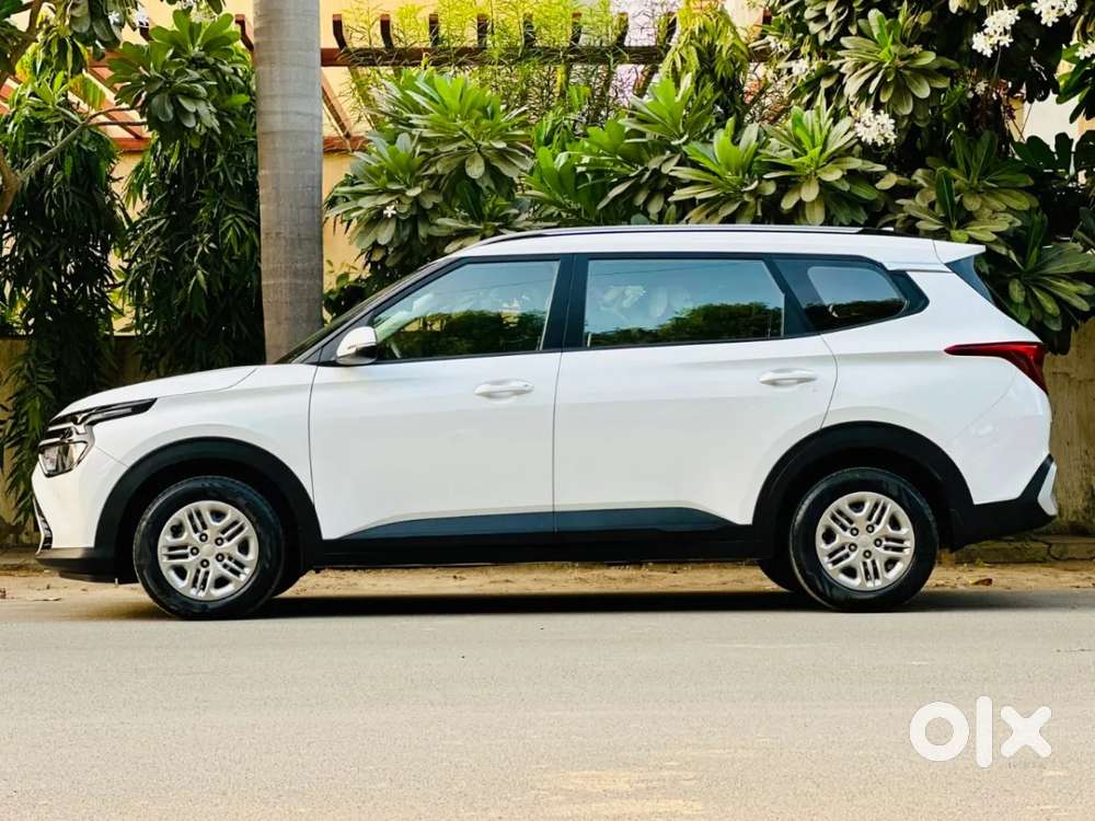 Kia Carens 1.5 Prestige 7 Str, 2024, Petrol