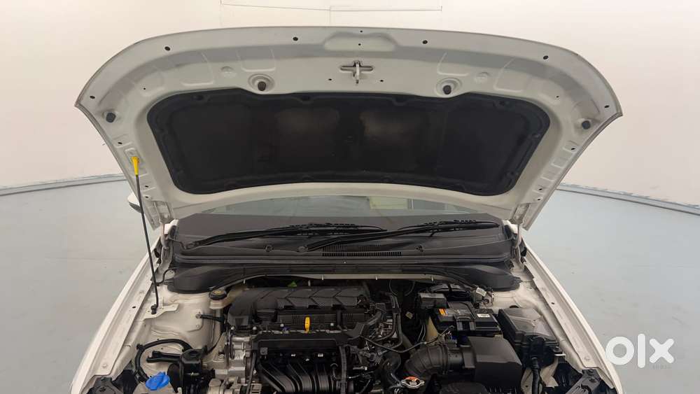 Hyundai Verna 1.5 Sx Petrol Mt, 2024, Petrol