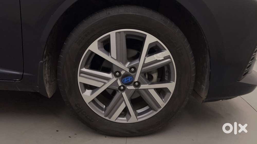 Hyundai Verna 1.5 Sx (o) Vtvt Ivt, 2024, Petrol