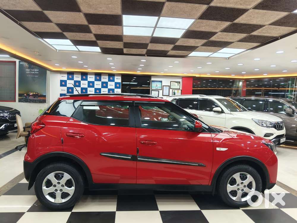 Mahindra Xuv300 1.2 W6 Amt Petrol, 2022, Petrol