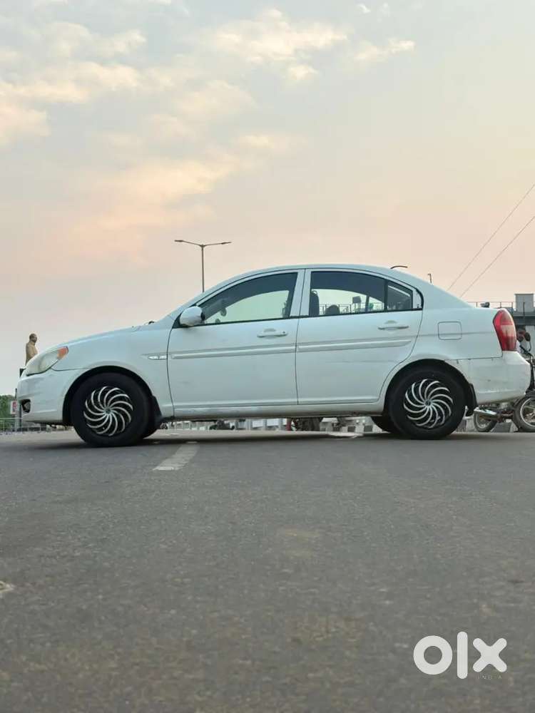 Hyundai Verna 2008 Diesel 110000 Km Driven