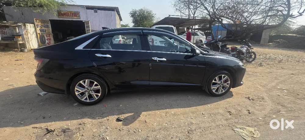 Hyundai Verna 2023 Petrol 35000 Km Driven