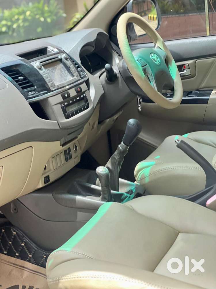 Toyota Fortuner 3.0 4x4 Manual, 2012, Diesel