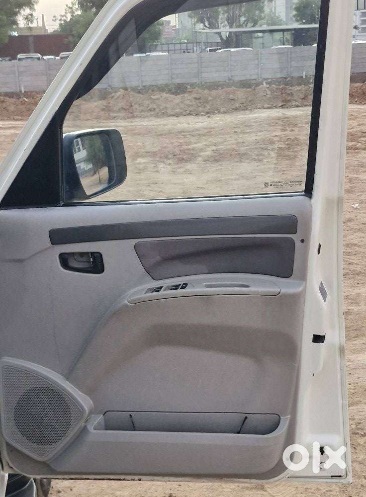 Mahindra Scorpio S8, 2017, Diesel