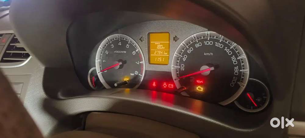 Maruti Suzuki Ertiga Vxi 2012