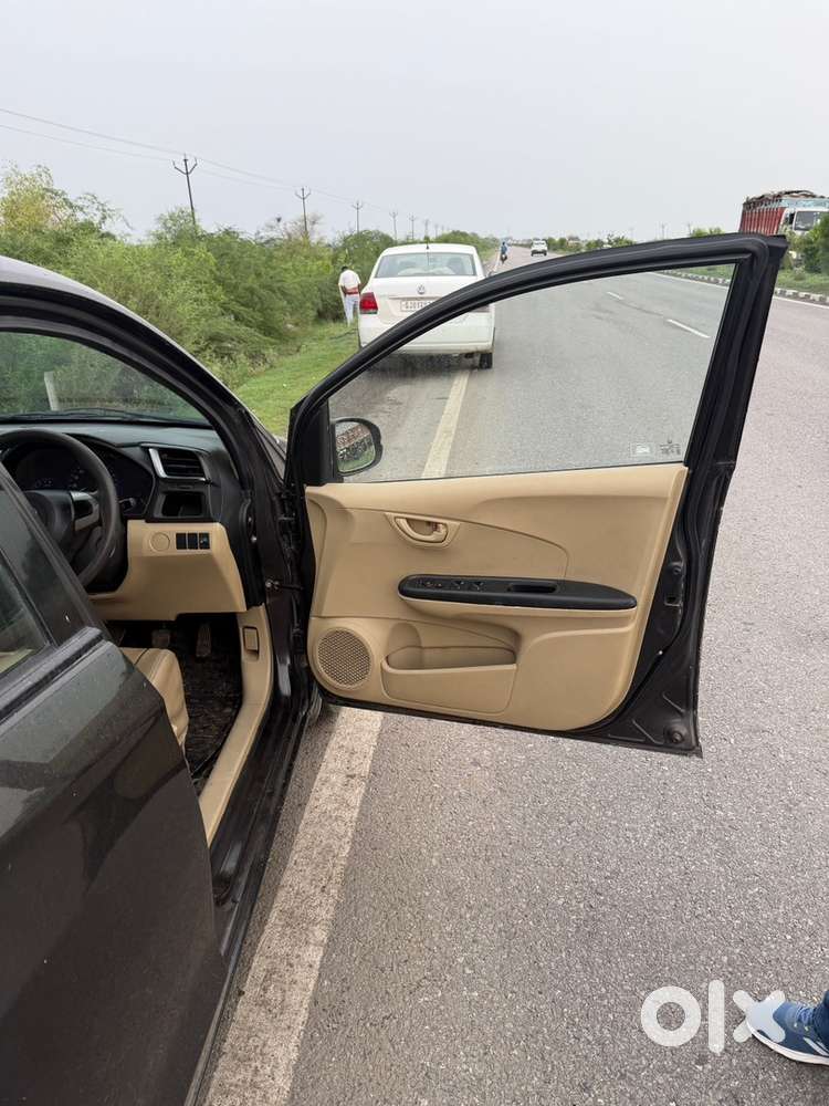 Honda Amaze Petrol 2017 Car