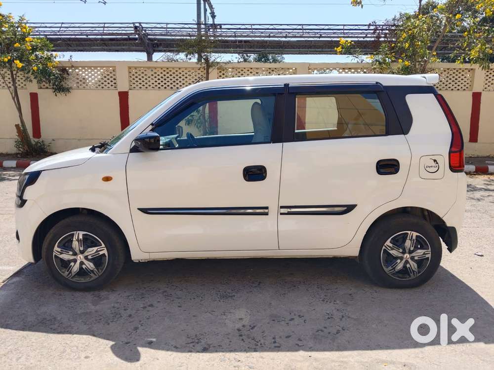 Maruti Suzuki Wagon R Zxi, 2023, Petrol