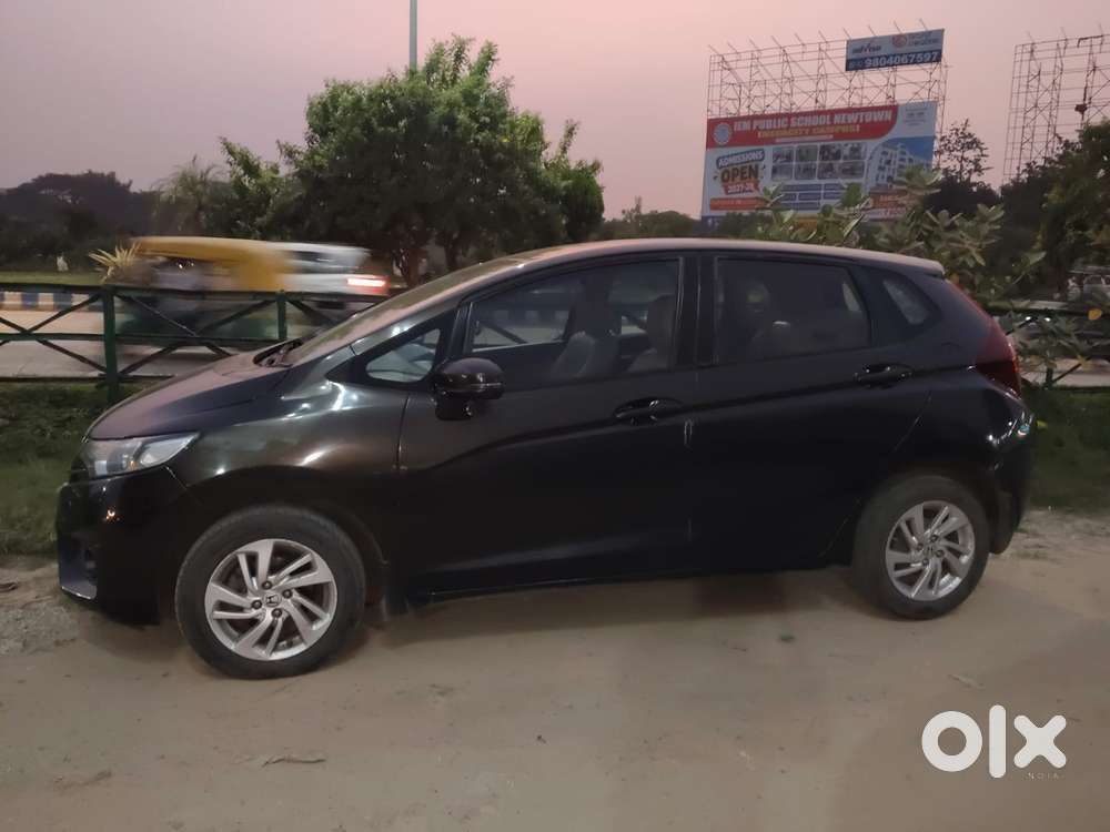Honda Jazz V Mt Privilege, 2017, Petrol
