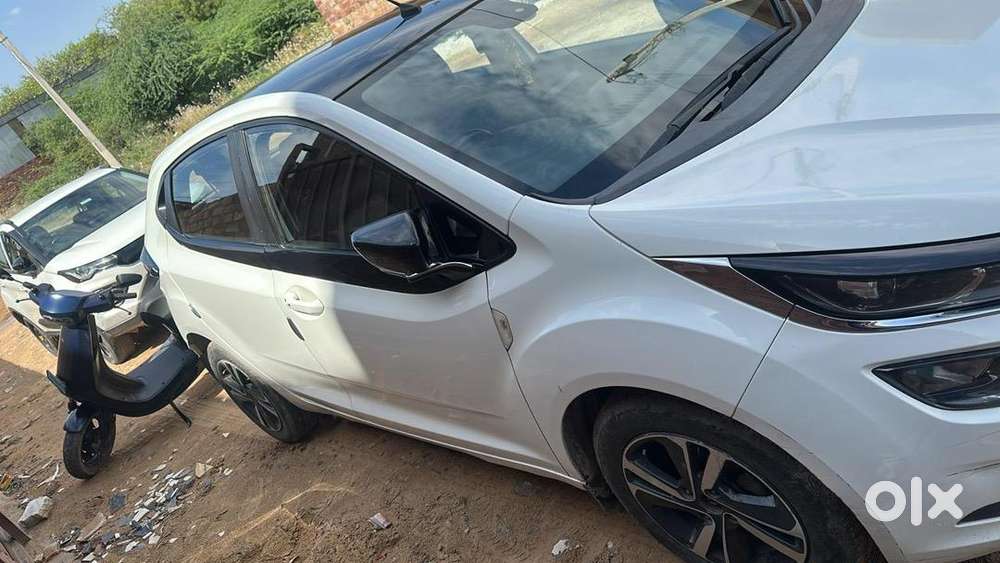 Tata Altroz 2021 Diesel 90000 Km Driven