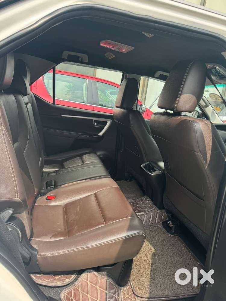 Toyota Fortuner 4x2 At 2.8 Diesel, 2018, Diesel