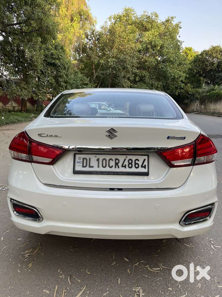 Maruti Suzuki Ciaz Smart Hybrid Alpha , 2022, Petrol
