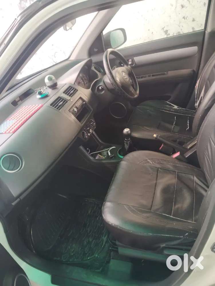 Maruti Suzuki Swift 2010