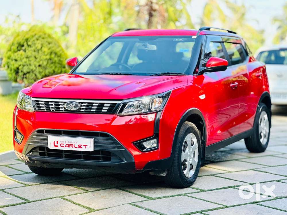 Mahindra Xuv300 1.2 W6 Amt Petrol, 2021, Petrol