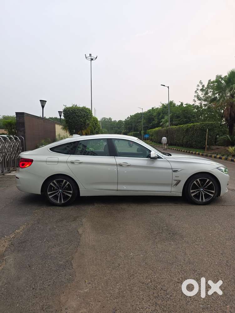 Bmw 3 Series Gt 320d Luxury Line, 2018, Diesel