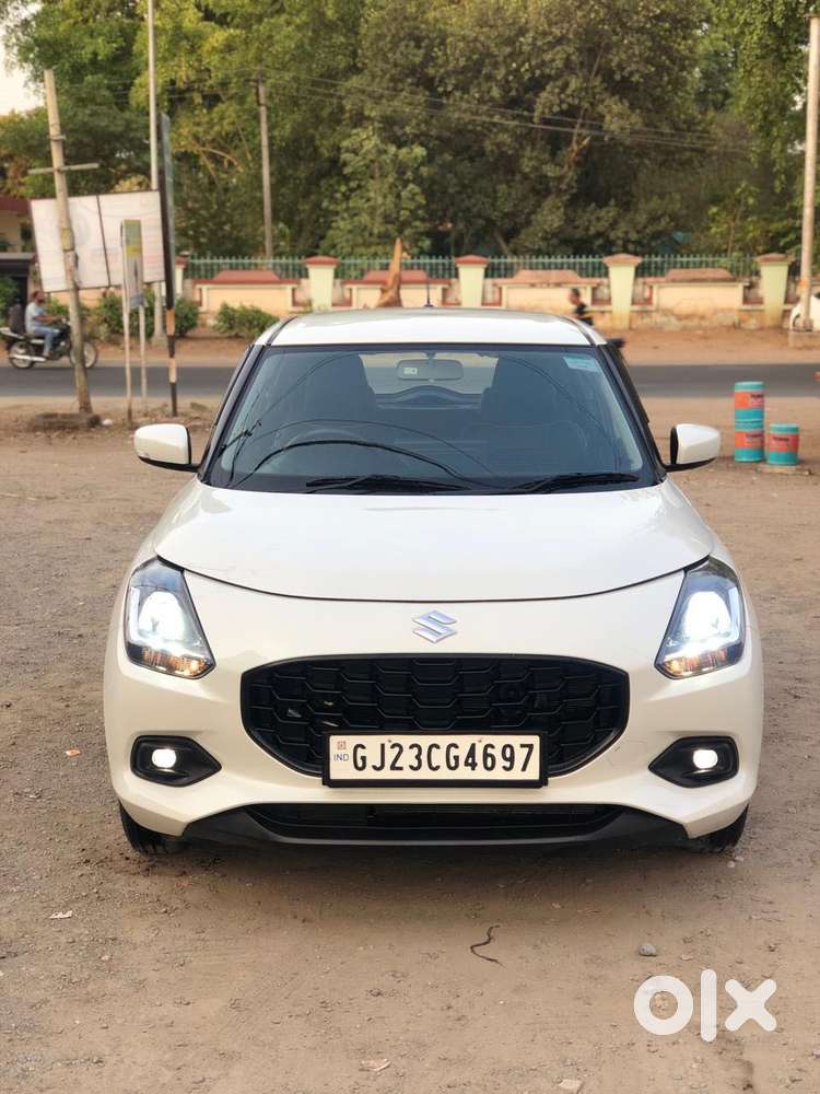 Maruti Suzuki Swift Vxi Optional, 2024, Petrol