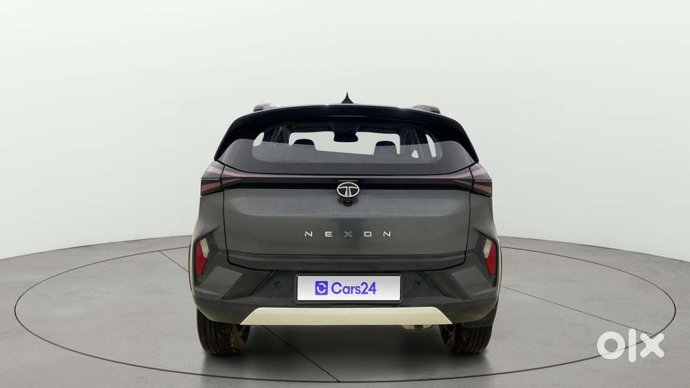 Tata Nexon Creative Plus 1.2 Revotron Petrol 6 Mt, 2023, Petrol
